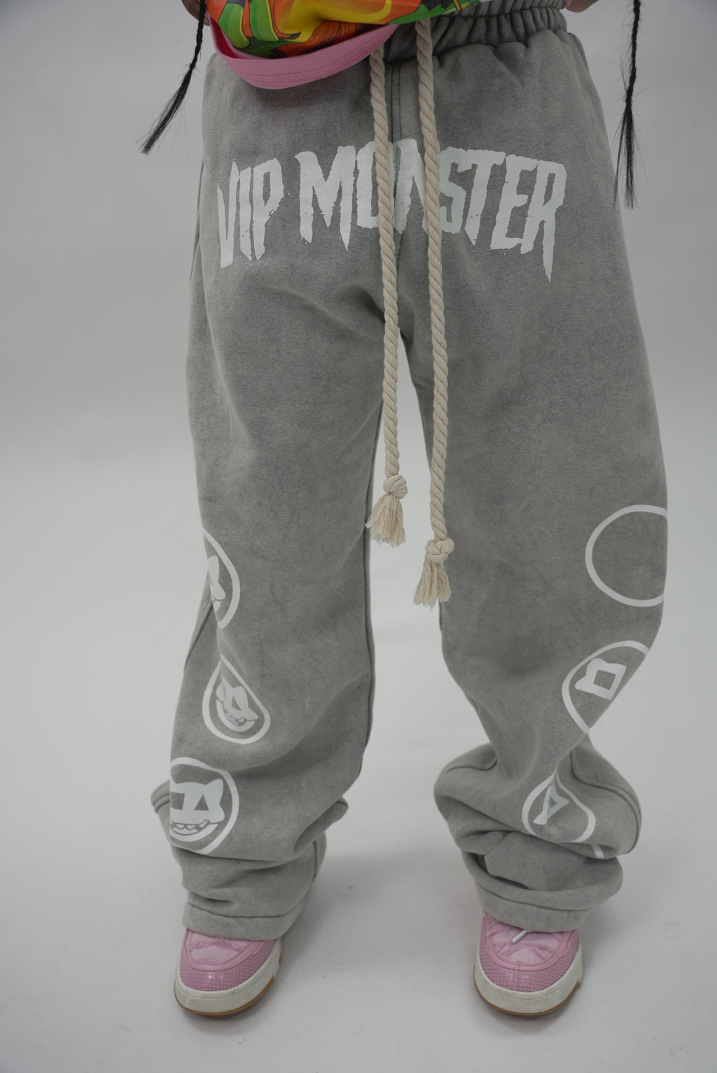 GREY VIP MONSTER SWEAT PANTS OVERSIZED