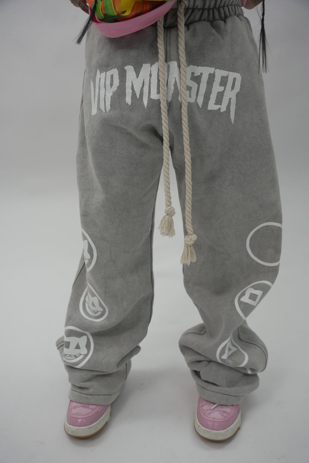 GREY VIP MONSTER SWEAT PANTS OVERSIZED