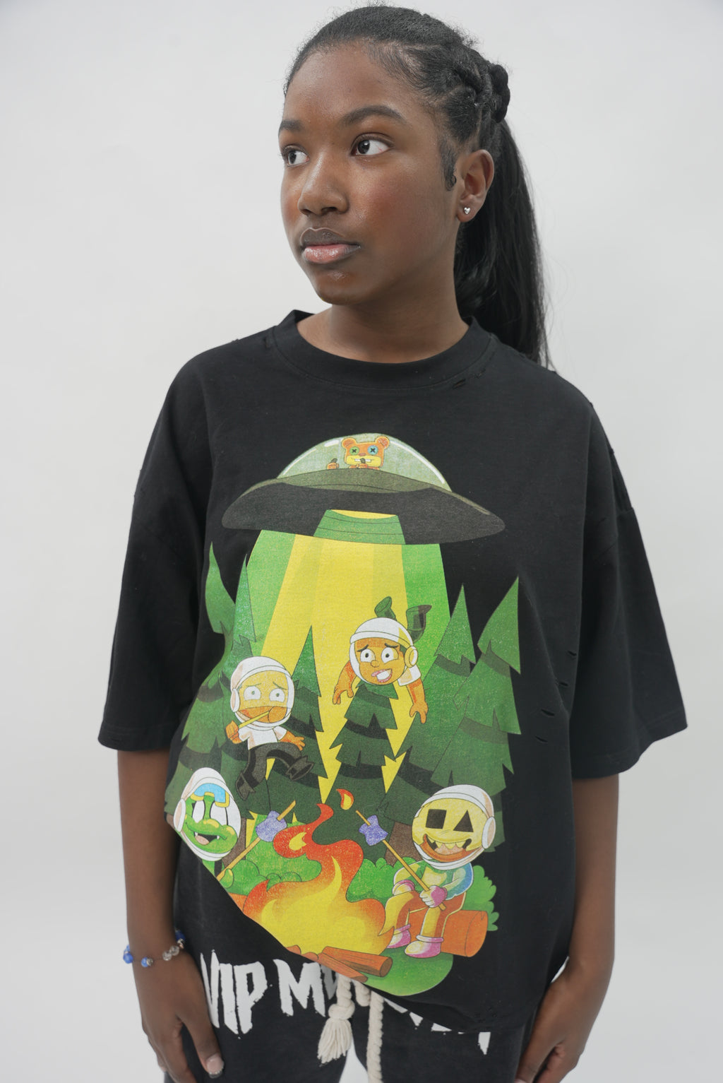 BLACK VIP MONSTER CROPPED T SHIRT